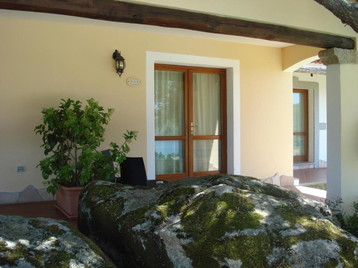 Hotel Valkarana Country Relais (Adults Only) Sant'Antonio di Gallura Eksteriør bilde