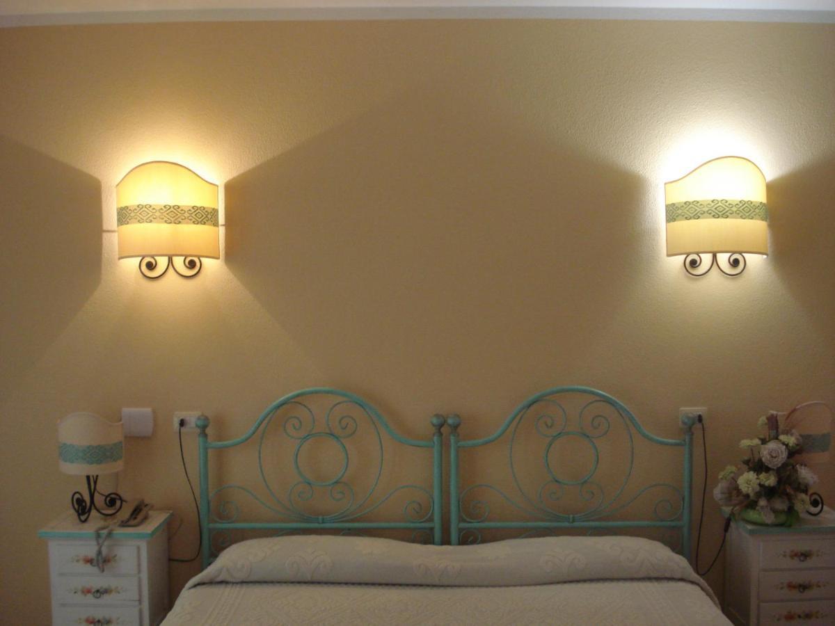 Hotel Valkarana Country Relais (Adults Only) Sant'Antonio di Gallura Eksteriør bilde