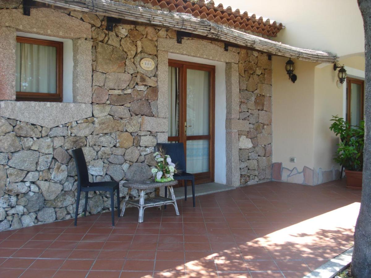 Hotel Valkarana Country Relais (Adults Only) Sant'Antonio di Gallura Eksteriør bilde