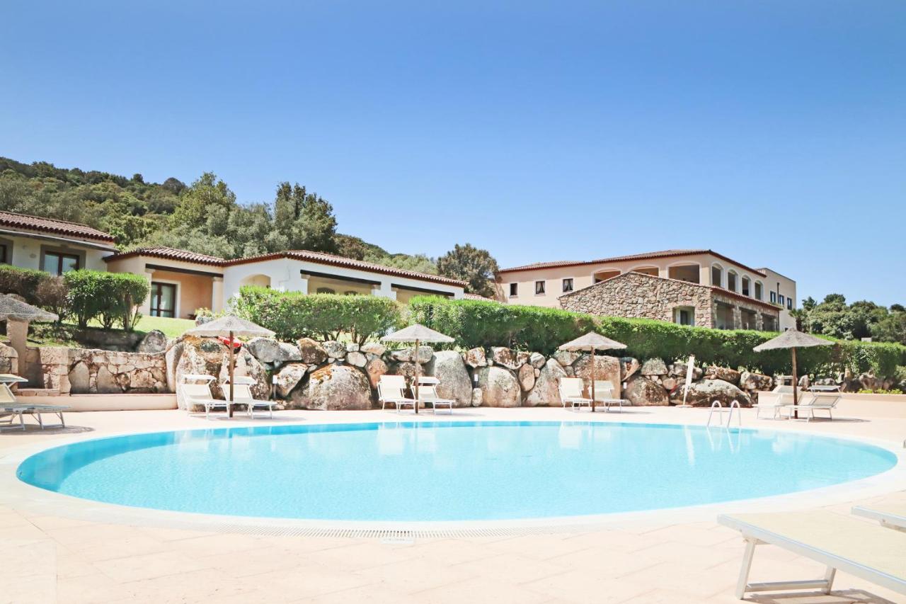 Hotel Valkarana Country Relais (Adults Only) Sant'Antonio di Gallura Eksteriør bilde